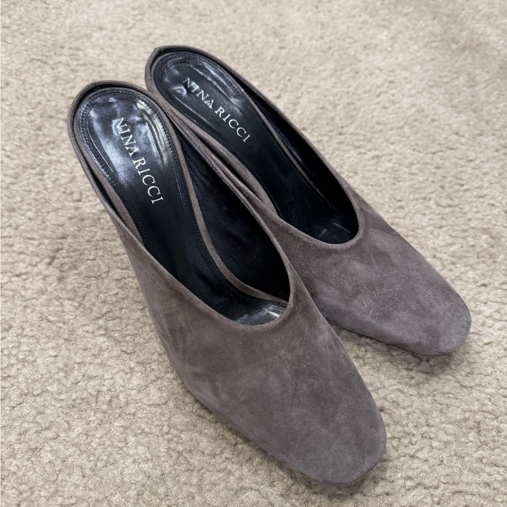 Nina Ricci Gray Suede Mules